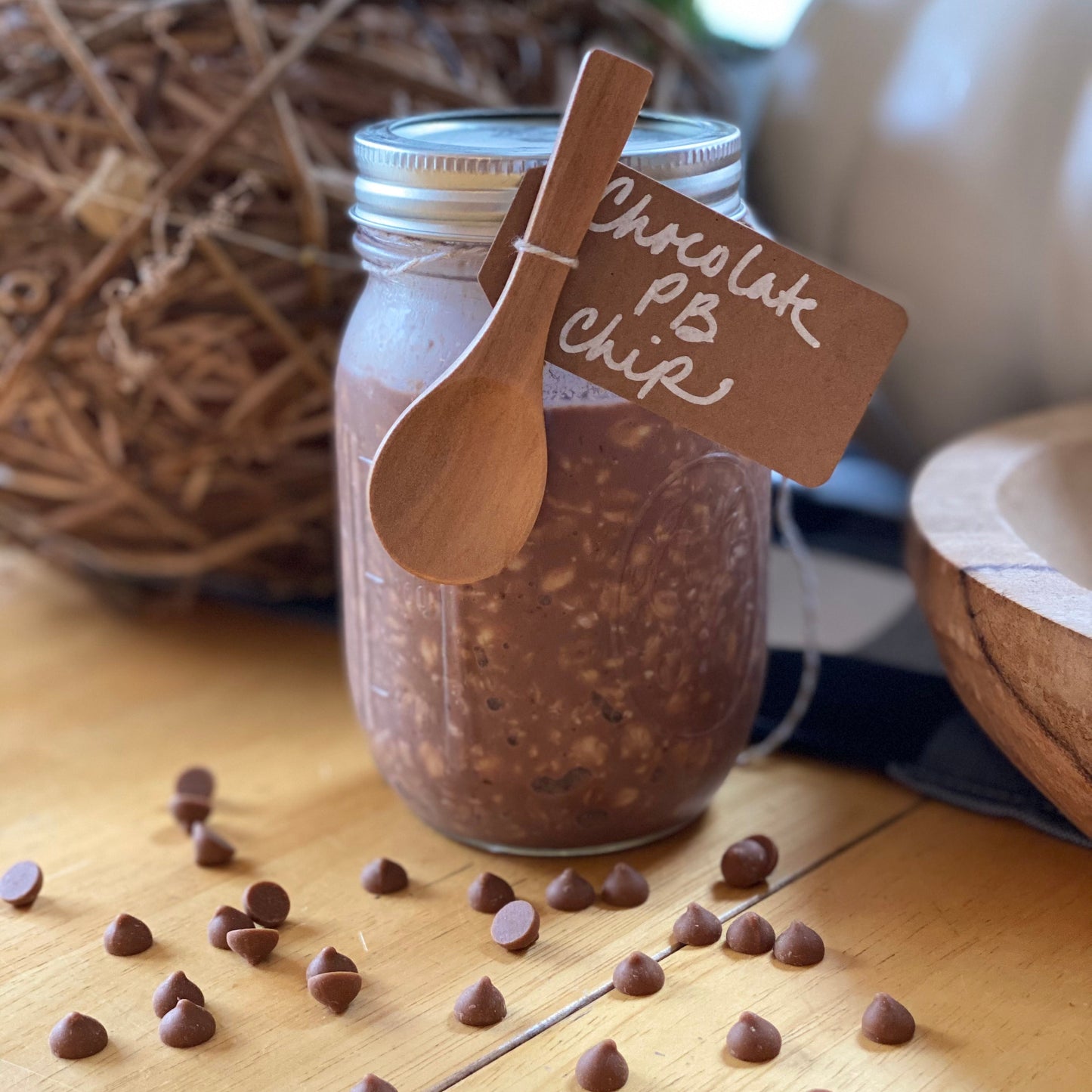 Chocolate Peanut Butter Chip Overnight Oats